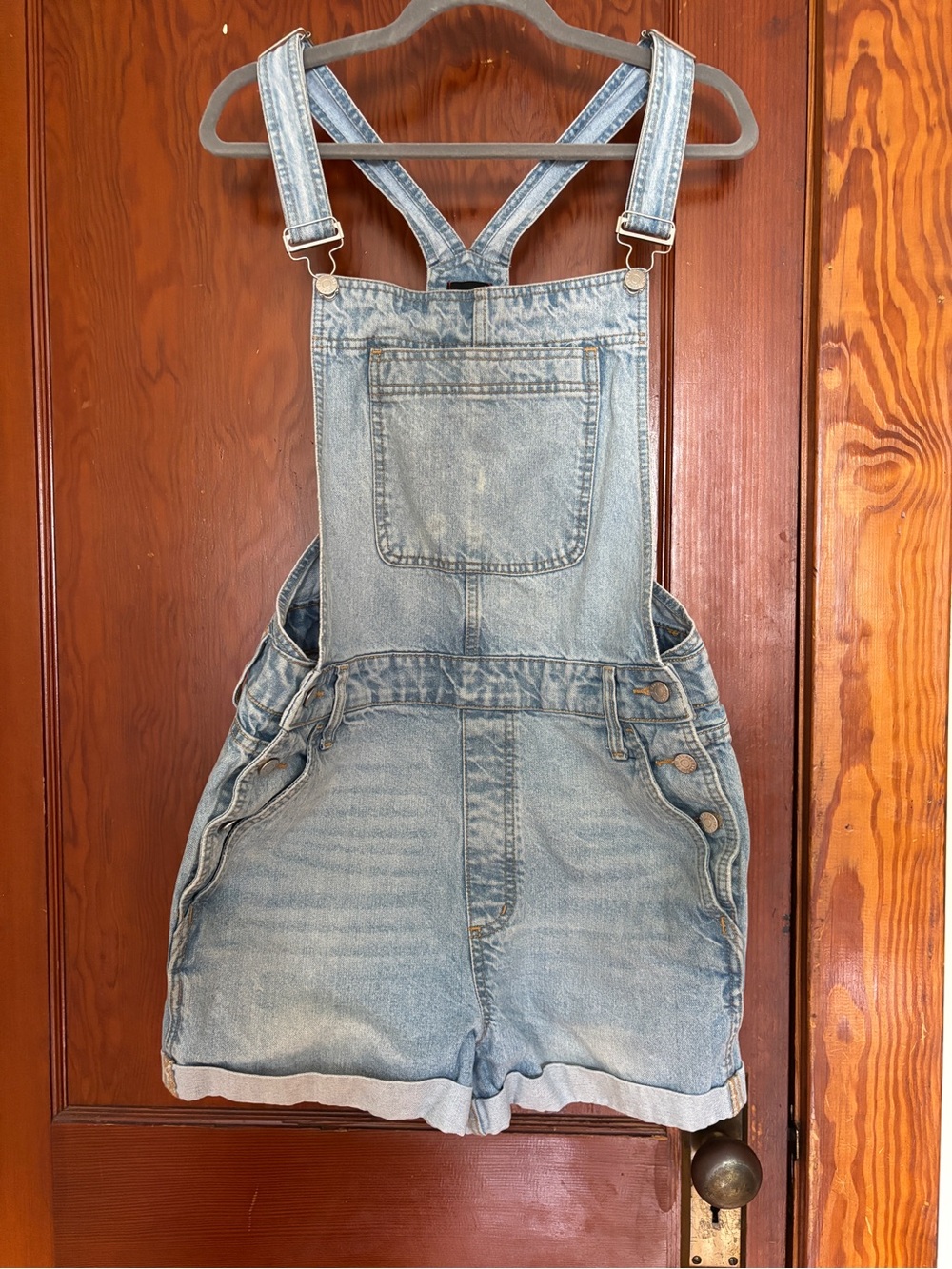 BDG Light Wash Denim Short Overalls size 31